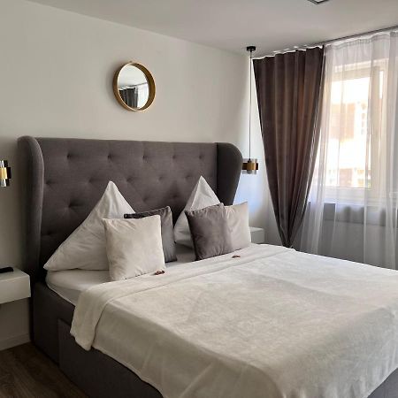 Sophie Flair Apartment คาร์ลสรูเฮอ ภายนอก รูปภาพ
