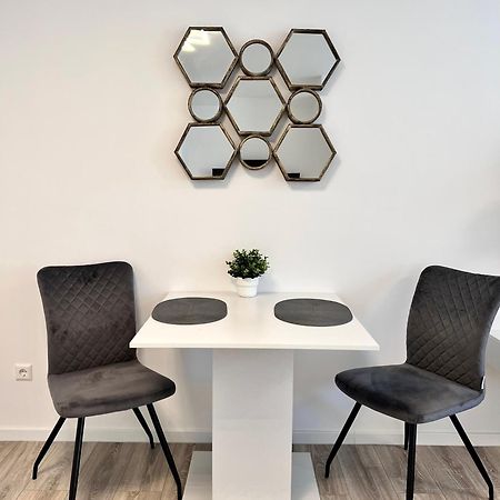 Sophie Flair Apartment คาร์ลสรูเฮอ ภายนอก รูปภาพ